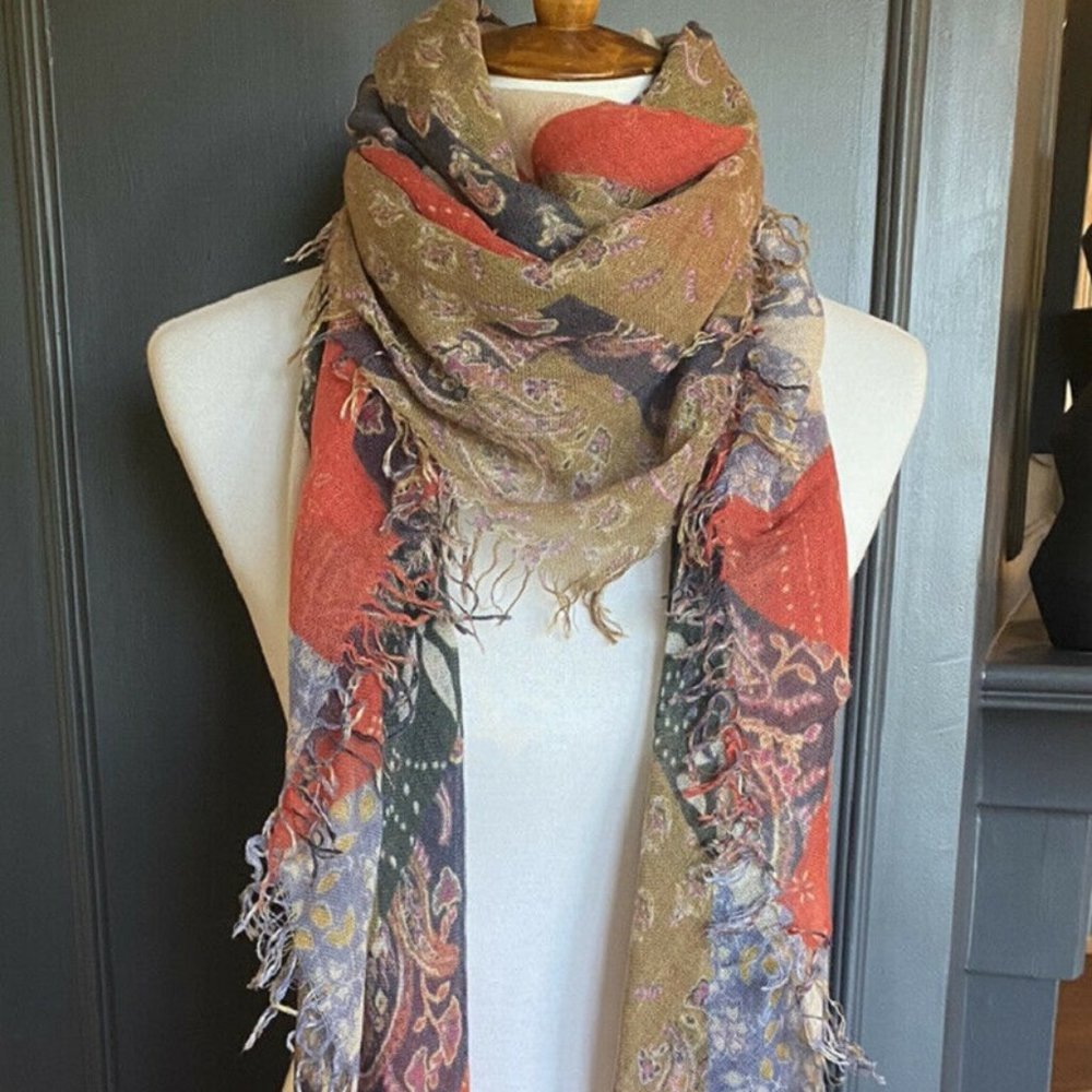 New Authentic Chan Luu Patchwork Cashmere Silk Scarf  Color: Total Eclip…